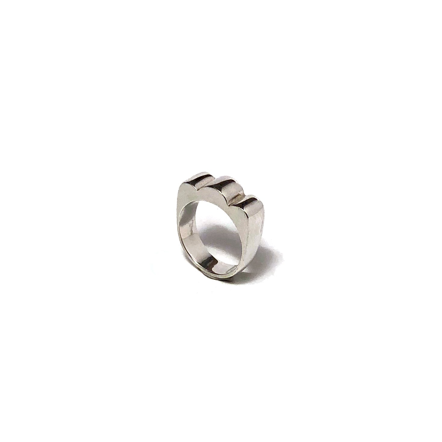 Scallop Ring [sterling silver]